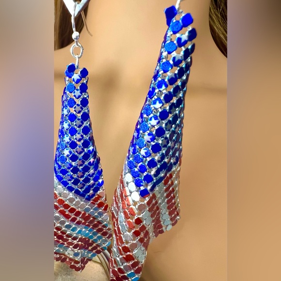 USA 🇺🇸 Flag Drop silver tone mesh earrings - Picture 4 of 8